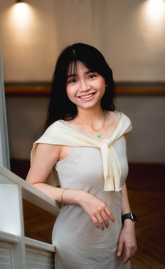 Carmen Hoi